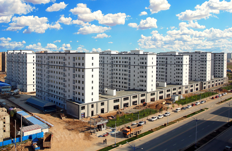 甘肅建投蘭州新區(qū)10萬(wàn)㎡裝配式鋼結(jié)構(gòu)保障房.jpg